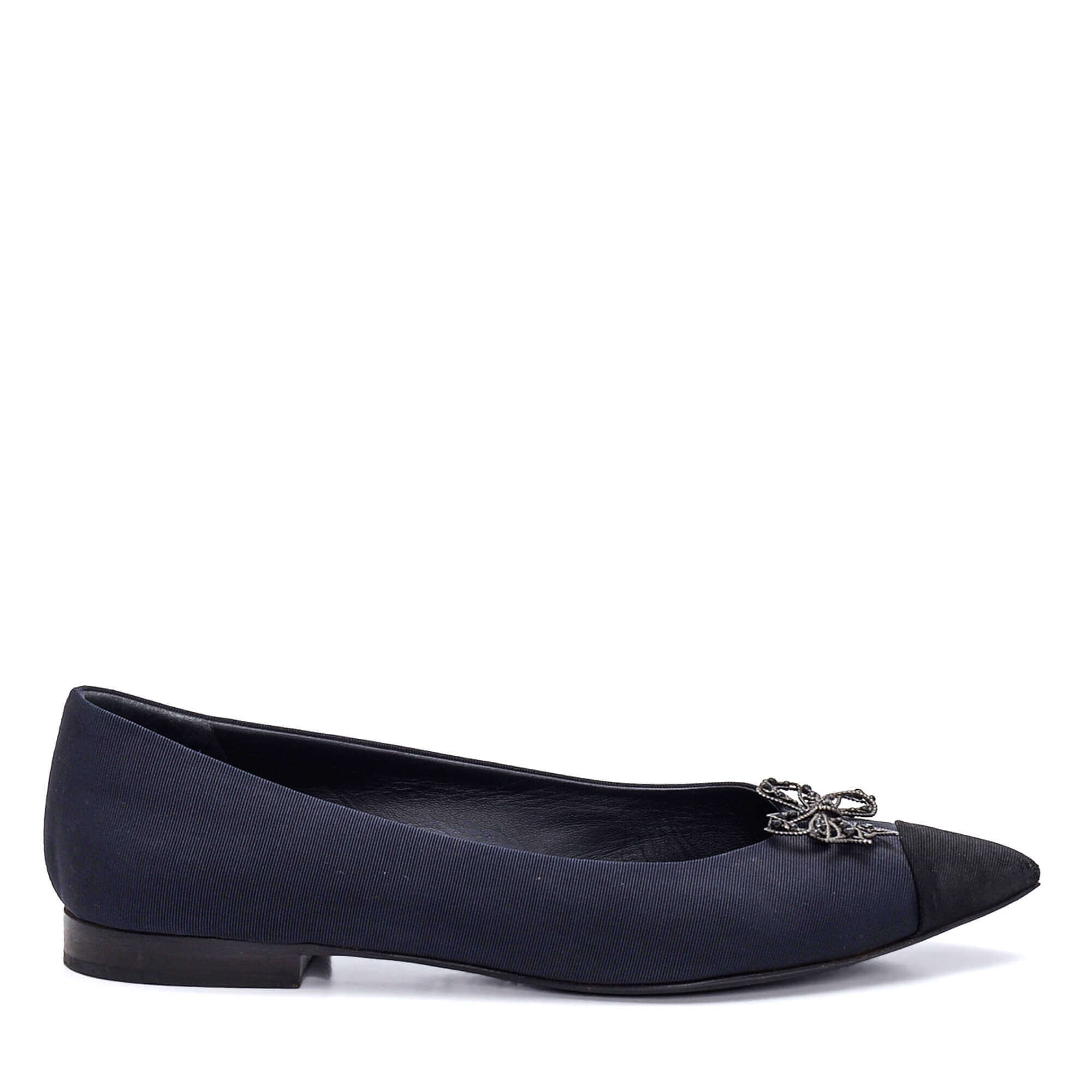 Chanel - Navy Canvas Metal Bow and Black Cap Toe Detail Ballerinas